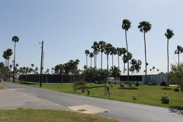Fun-N-Sun Encore RV Resort
