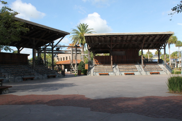 Brownwood Paddock Square