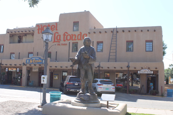 Taos Plaza