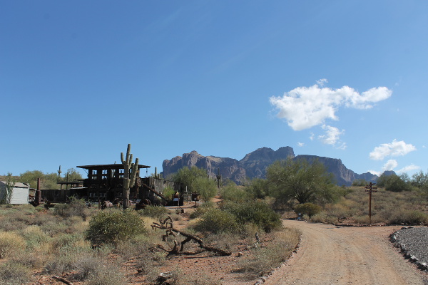 Superstition Mountain Museum