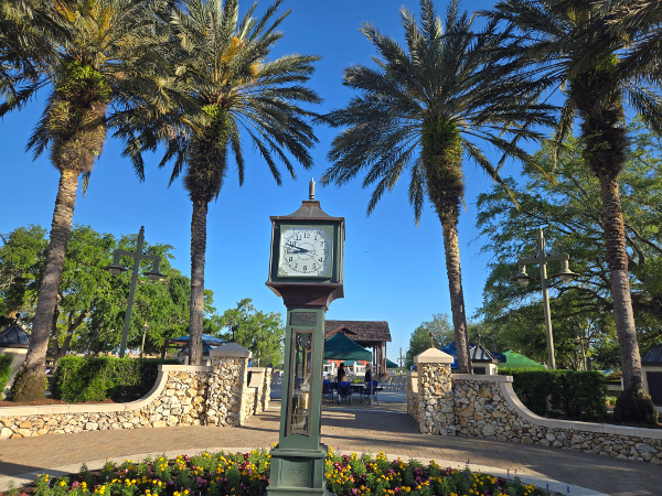 Lake Sumter Landing Market Square
