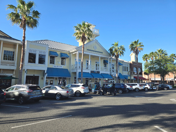 Lake Sumter Landing Market Square
